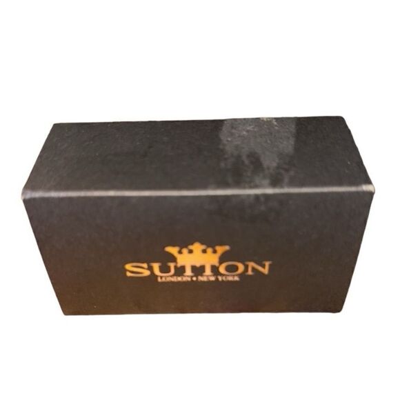 New in box Rohan Sutton shirt black cufflinks - Picture 3 of 3